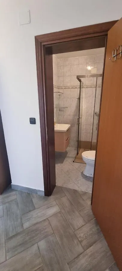 Laura Rooms Medulin 2*,  Croatia