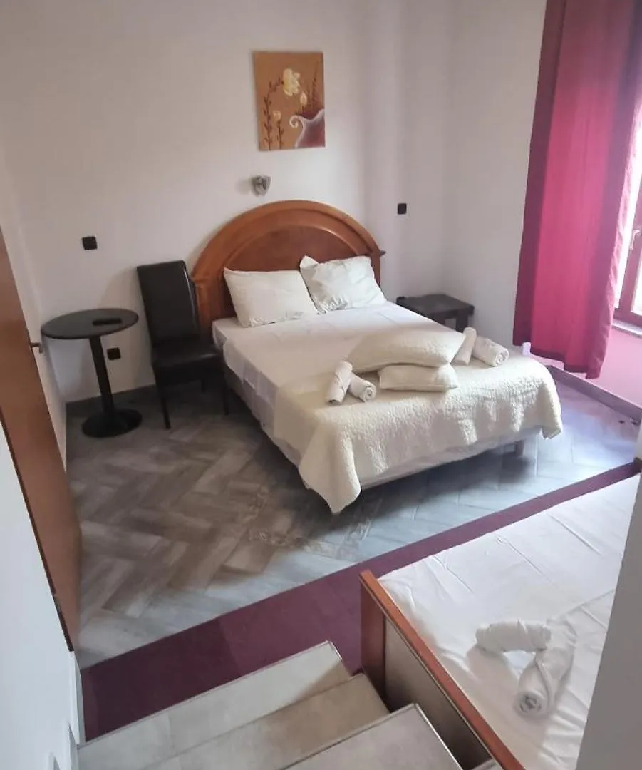Laura Rooms Medulin Hotel