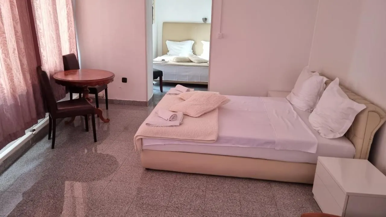 Laura Rooms Medulin 2*,  Croatia